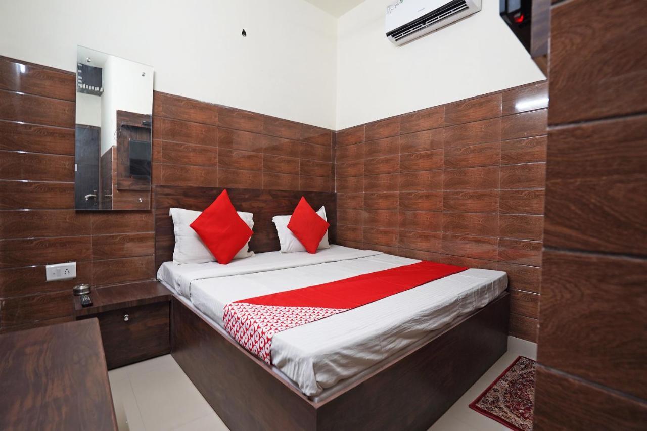 Hotel O Shri Sai Guest House 델리 외부 사진