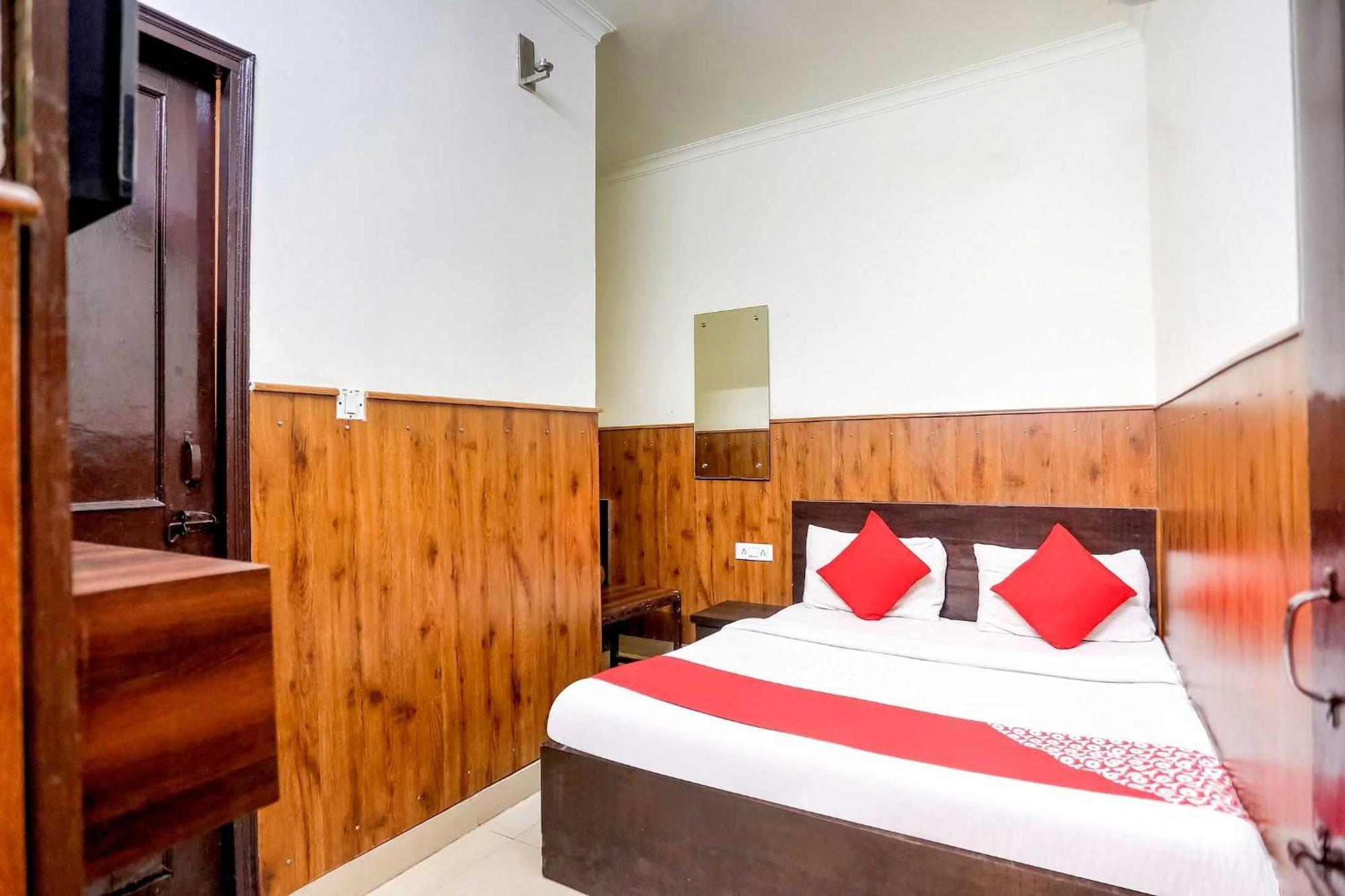 Hotel O Shri Sai Guest House 델리 외부 사진