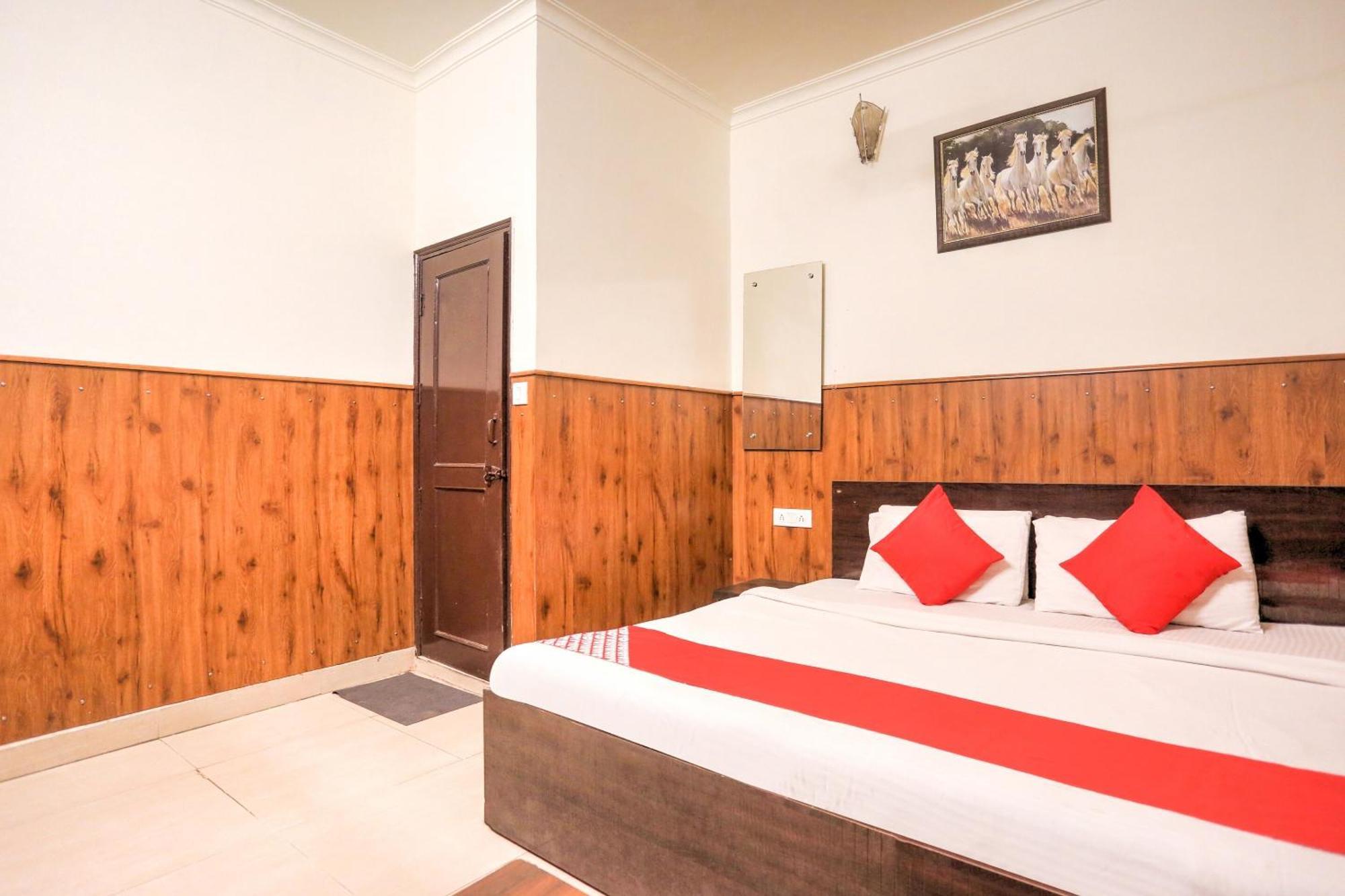 Hotel O Shri Sai Guest House 델리 외부 사진