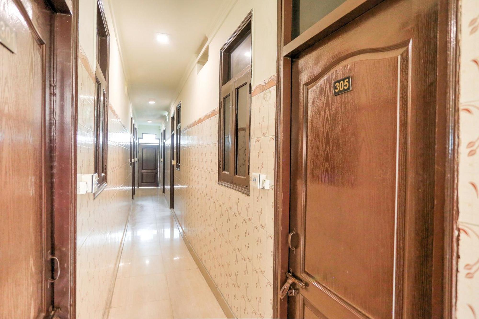 Hotel O Shri Sai Guest House 델리 외부 사진