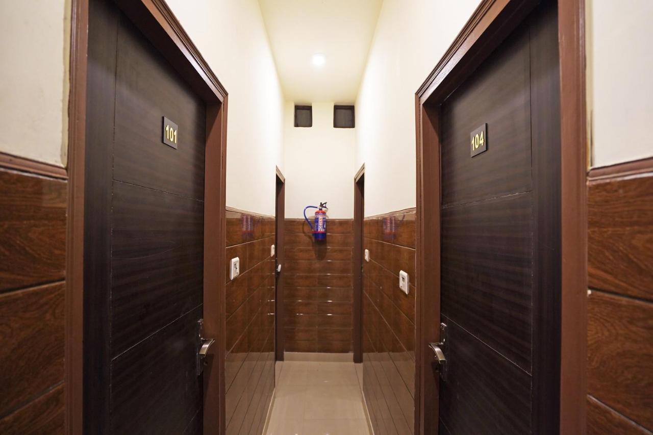 Hotel O Shri Sai Guest House 델리 외부 사진